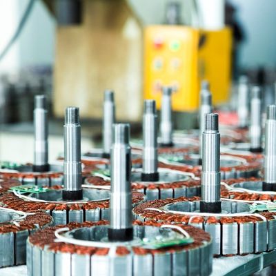 大型産業冷却 HVLS扇風機 380V電圧で空気が覆われた面積280-1400m2の価格