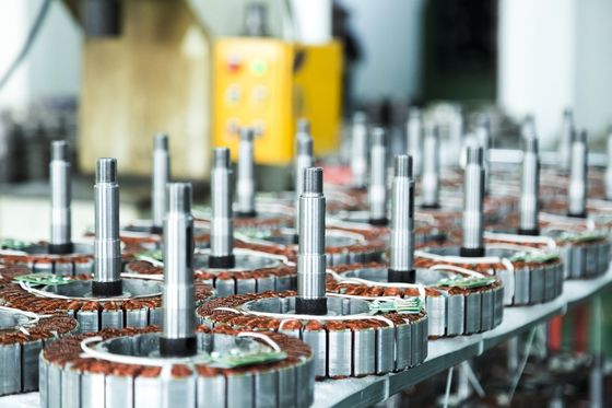 効率性 IE 1 6.2-7.3M ブラシレス産業用電機用天井扇風機モーター